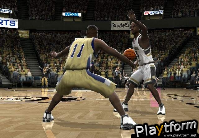 NCAA March Madness 2005 (PlayStation 2)