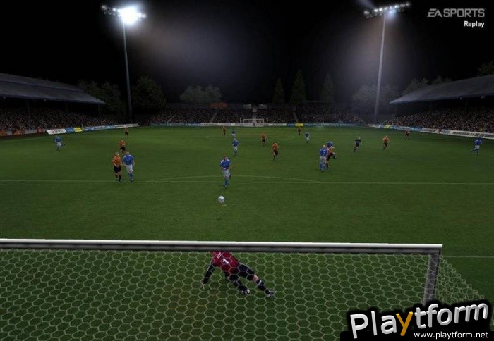 FIFA Soccer 2004 (PC)