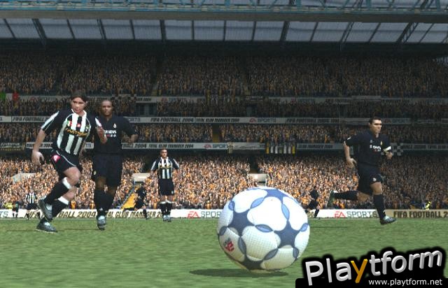 FIFA Soccer 2004 (PlayStation 2)