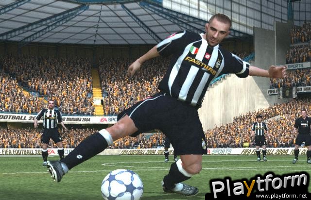 FIFA Soccer 2004 (PlayStation 2)