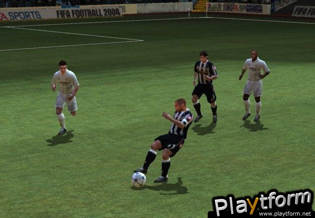 FIFA Soccer 2004 (Xbox)