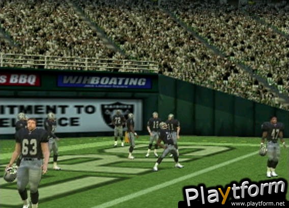 NFL Quarterback Club 2002 (PlayStation 2)