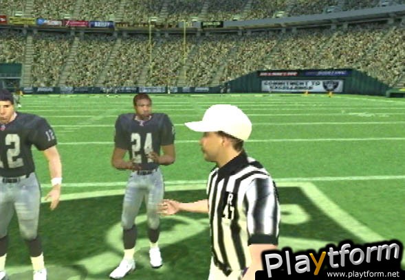 NFL Quarterback Club 2002 (PlayStation 2)