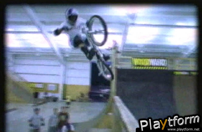 Dave Mirra Freestyle BMX: Maximum Remix (PlayStation)