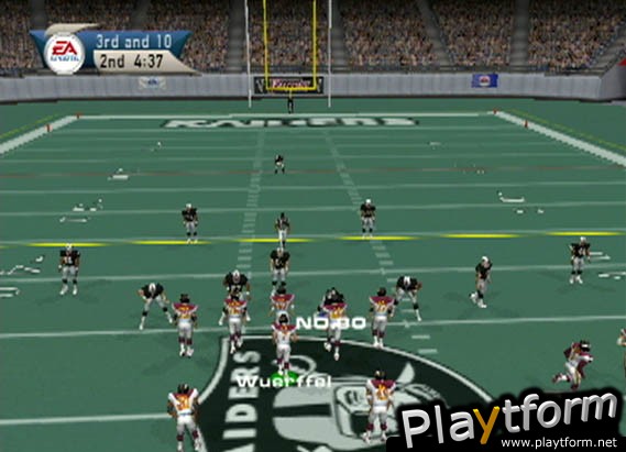 Madden NFL 2001 (PlayStation 2)